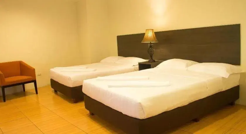 Bed in City Center Hotel Bed in City Center Hotel