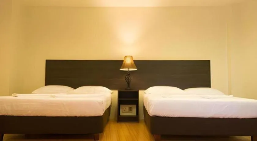 Bed in City Center Hotel