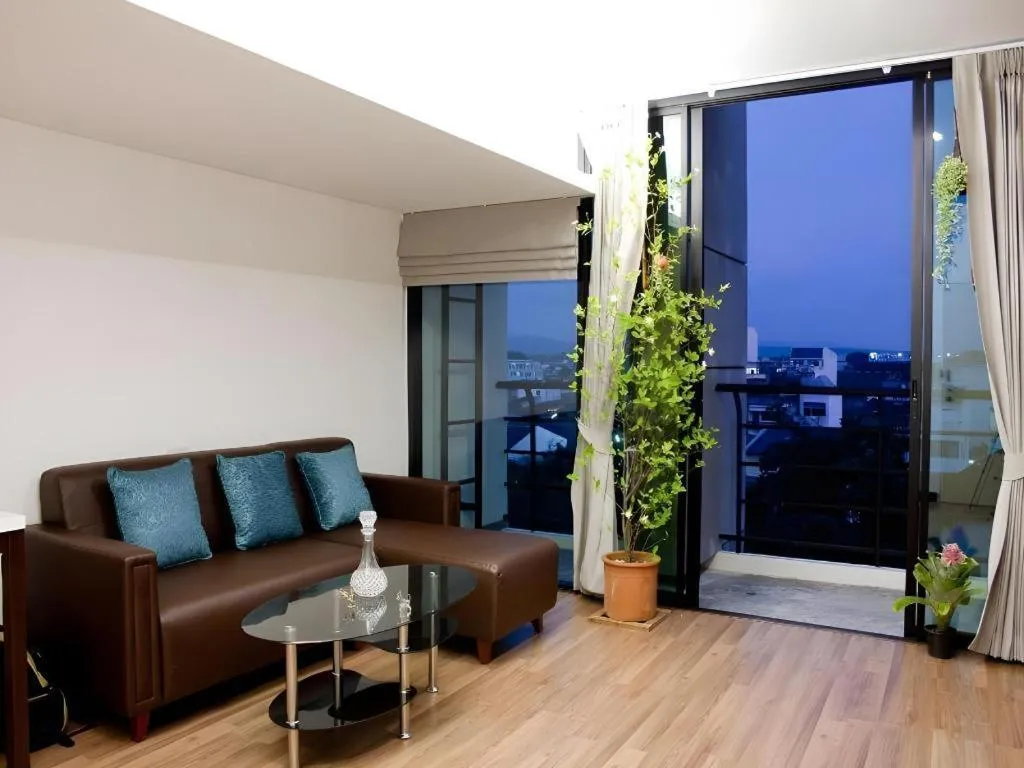 De Poem Loft Boutique Residence