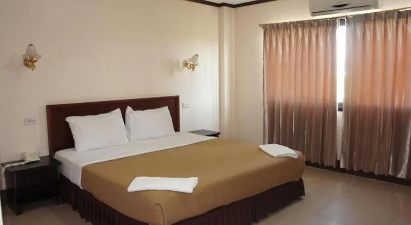 Bed in Chaleunehoung Hotel