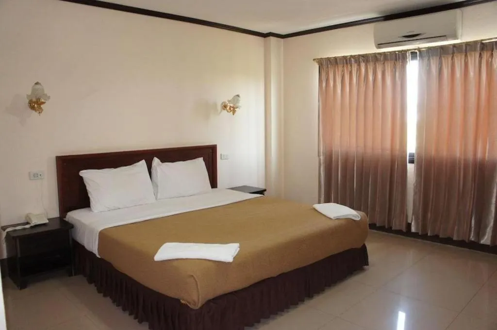 Bed in Chaleunehoung Hotel