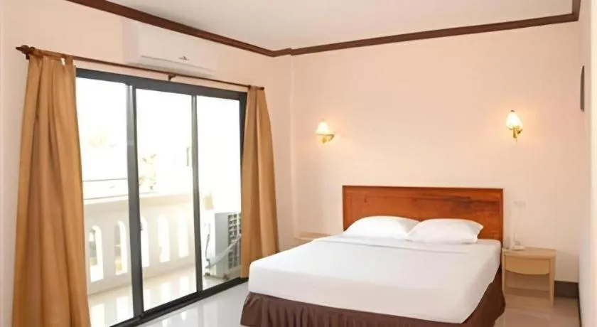 Bed in Chaleunehoung Hotel