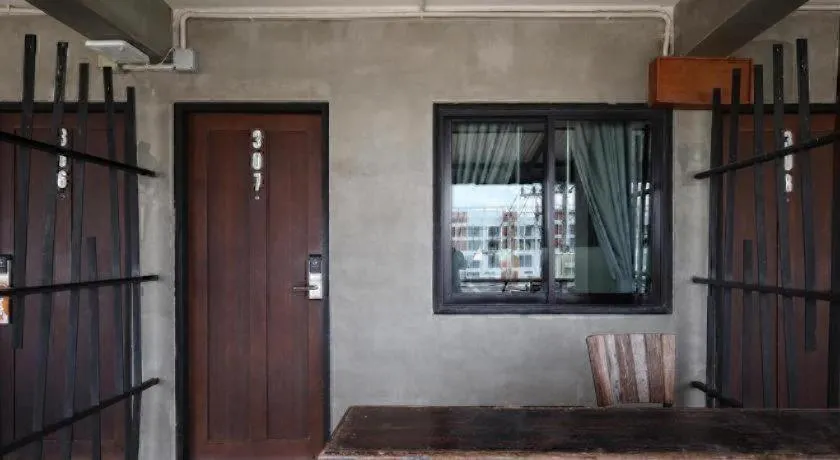 B2 Lanna Boutique & Budget Hotel