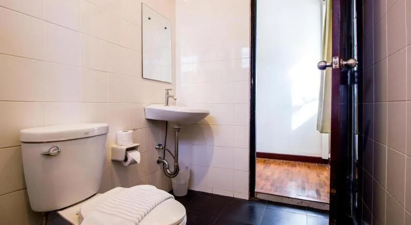 B2 Lanna Boutique & Budget Hotel