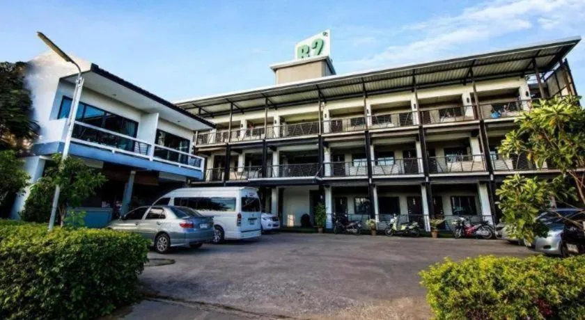 B2 Lanna Boutique & Budget Hotel