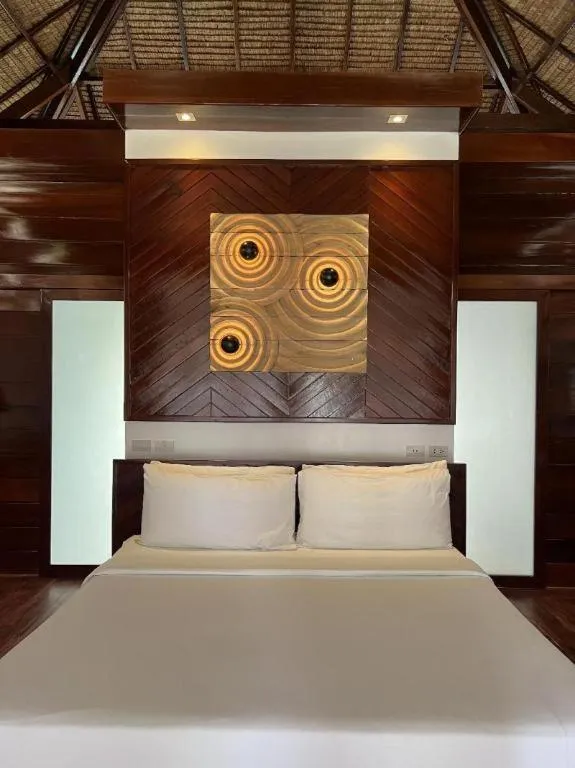 Bed in Isla Cabana Resort