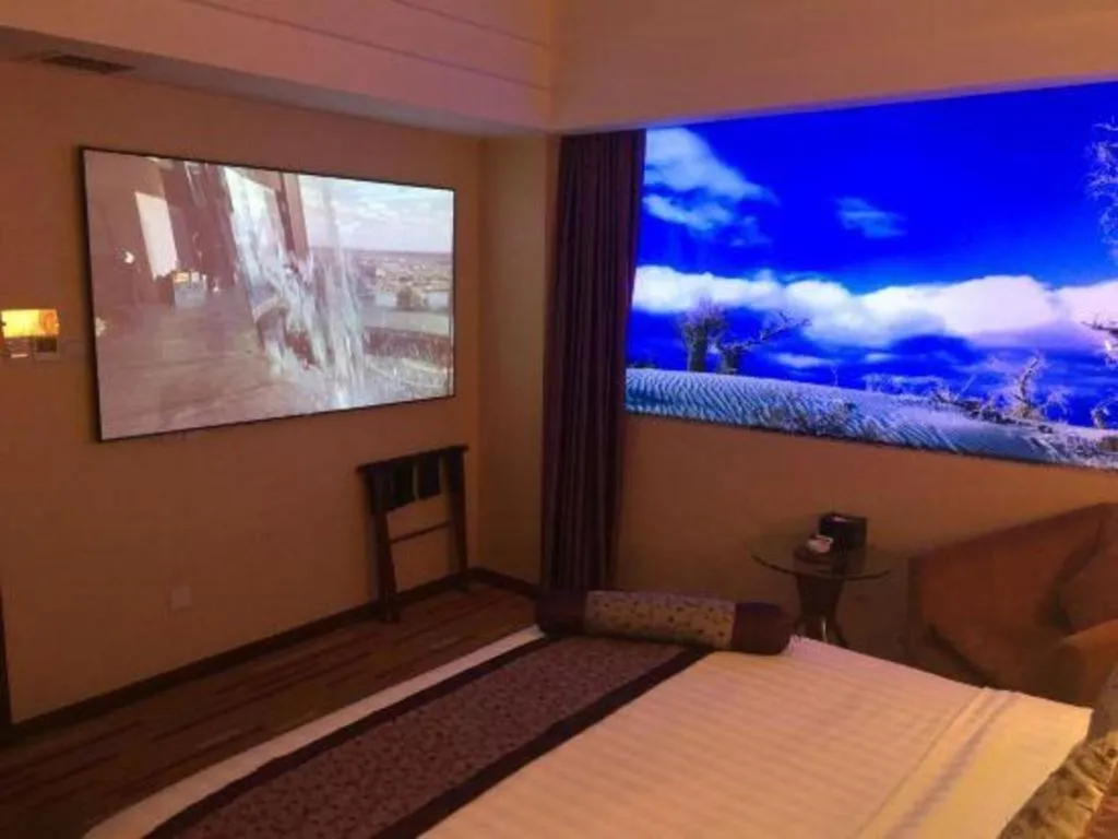 Bed in Gem Flower Jinyu Sunshine Hotel