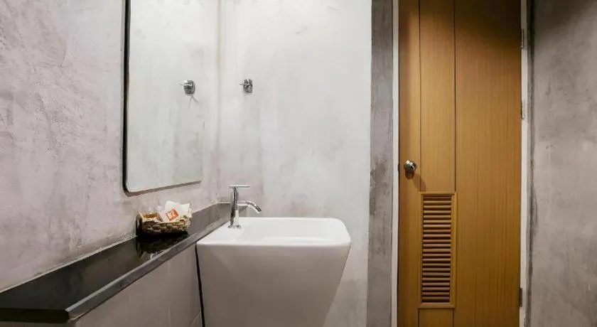 B2 Jomtien Pattaya Boutique & Budget Hotel