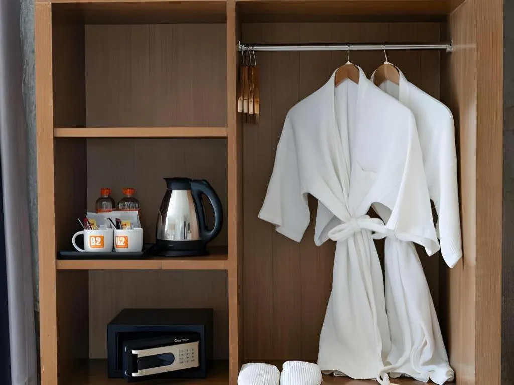 B2 Jomtien Pattaya Boutique & Budget Hotel