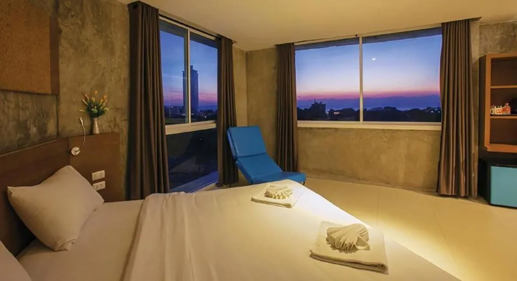 Bed in B2 Jomtien Pattaya Boutique & Budget Hotel