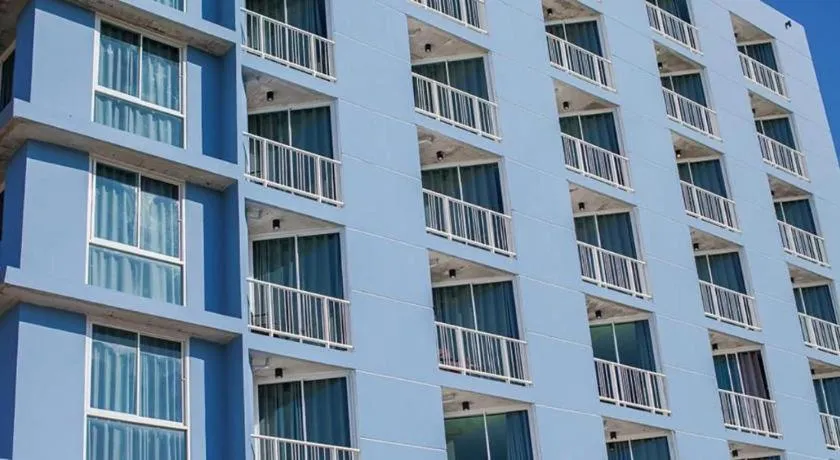 B2 Jomtien Pattaya Boutique & Budget Hotel