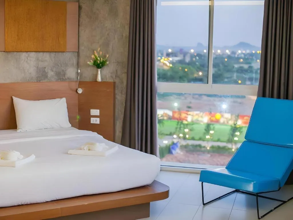 Bed in B2 Jomtien Pattaya Boutique & Budget Hotel