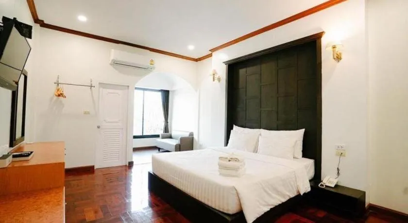 Bed in Siam River Resort