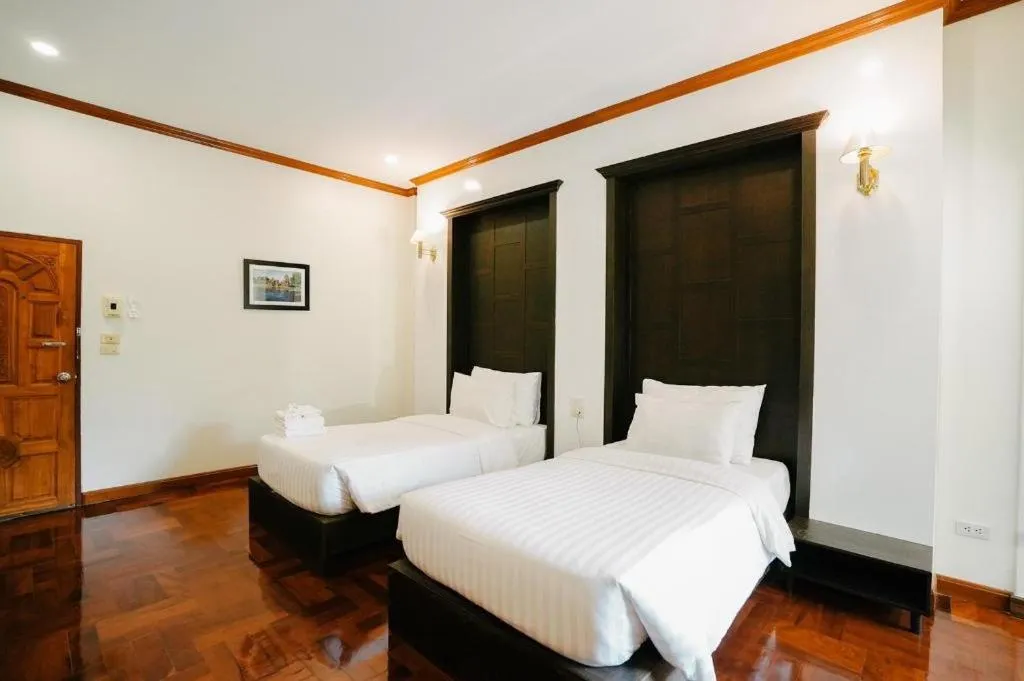 Bed in Siam River Resort