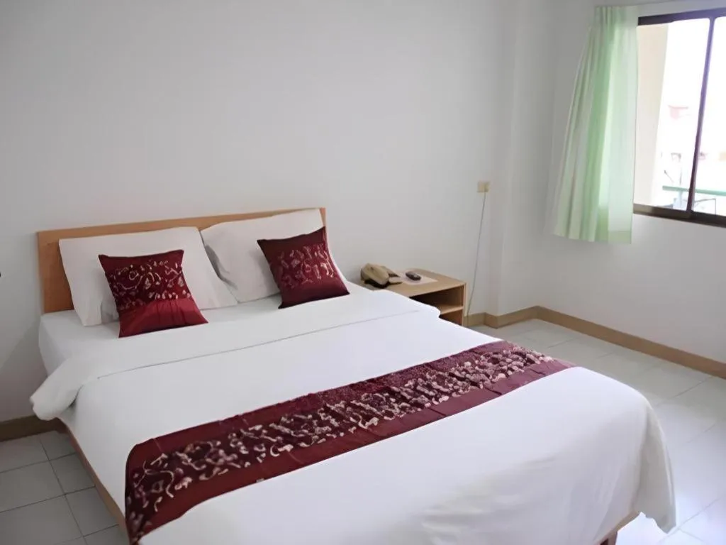 Bed in Central Place Hotel