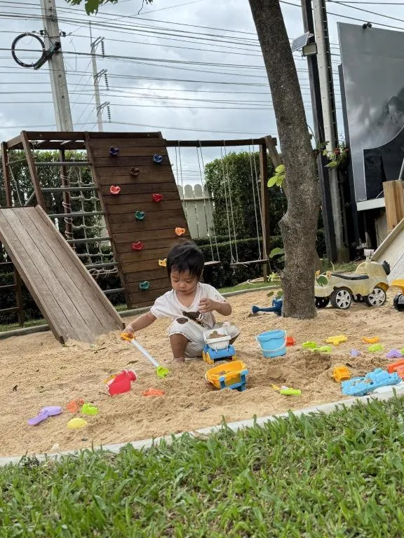 Baan Ingna Resort Hotel