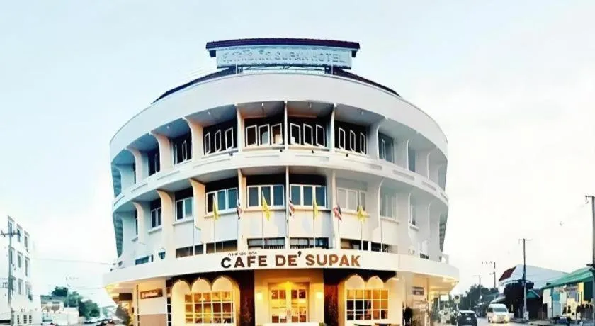 Supak Hotel
