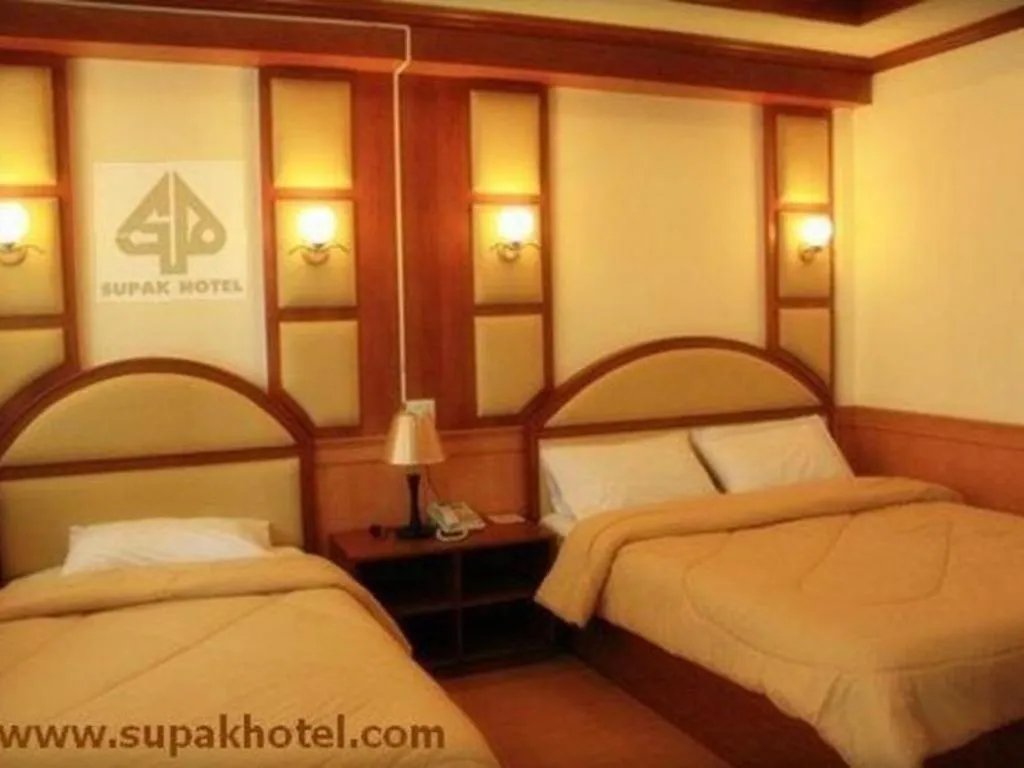 Bed in Supak Hotel