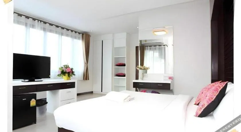 Bed in Huay Kaew Palace 2