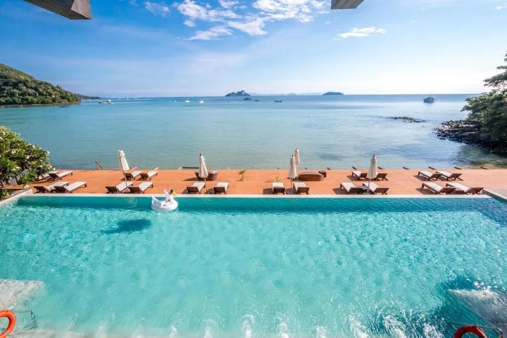 Villa 360 Resort and Spa