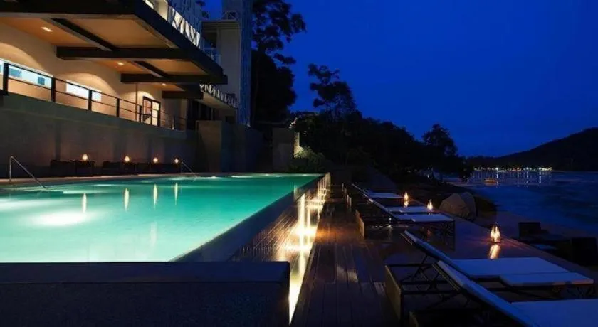 Villa 360 Resort and Spa