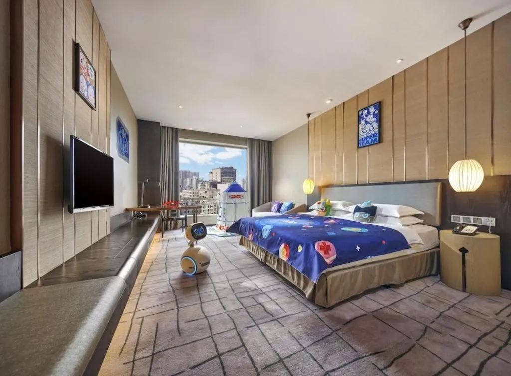 Bed in DongGuan JOYC Hotel 