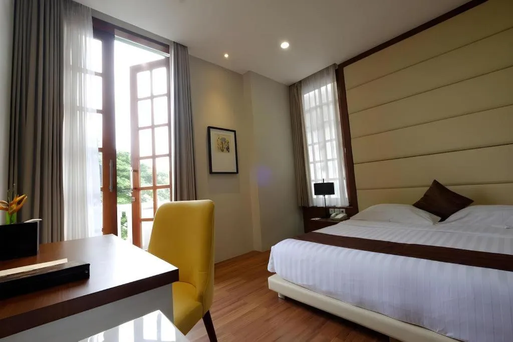 Bed in Taman Dayu Golf Club and Resort