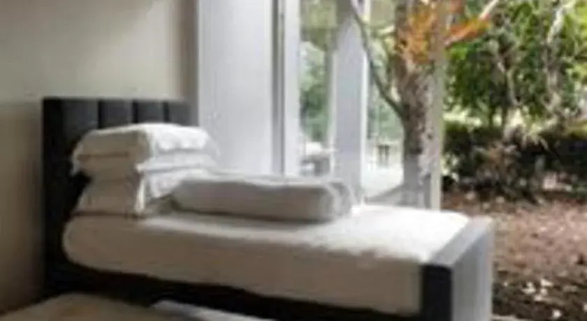 Bed in Taman Dayu Golf Club and Resort Bed in Taman Dayu Golf Club and Resort