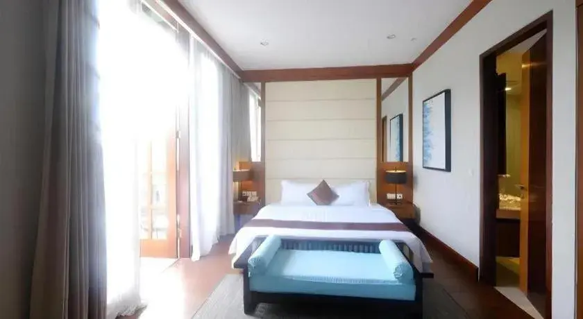Bed in Taman Dayu Golf Club and Resort Bed in Taman Dayu Golf Club and Resort