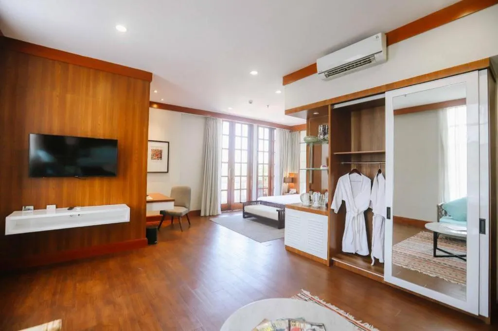 Bed in Taman Dayu Golf Club and Resort