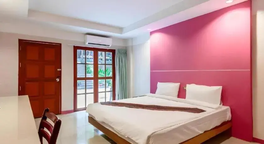 Bed in Beverly Hill Park Hotel Bed in Beverly Hill Park Hotel