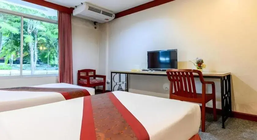 Bed in Beverly Hill Park Hotel Bed in Beverly Hill Park Hotel