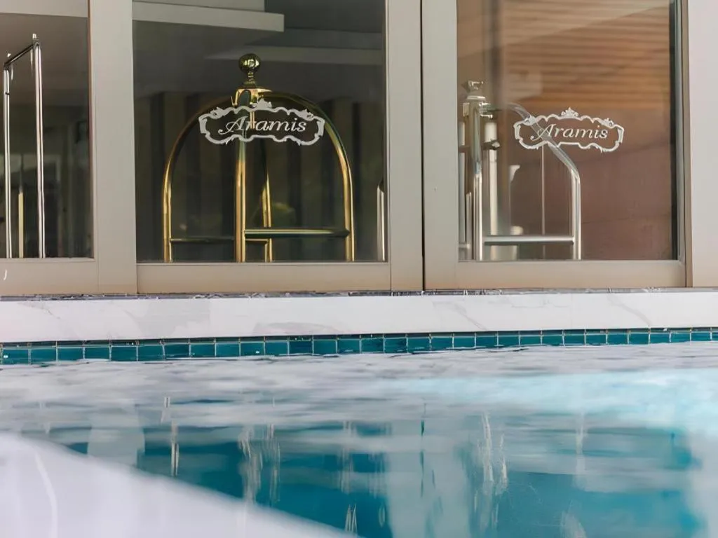 Aramis Hotel