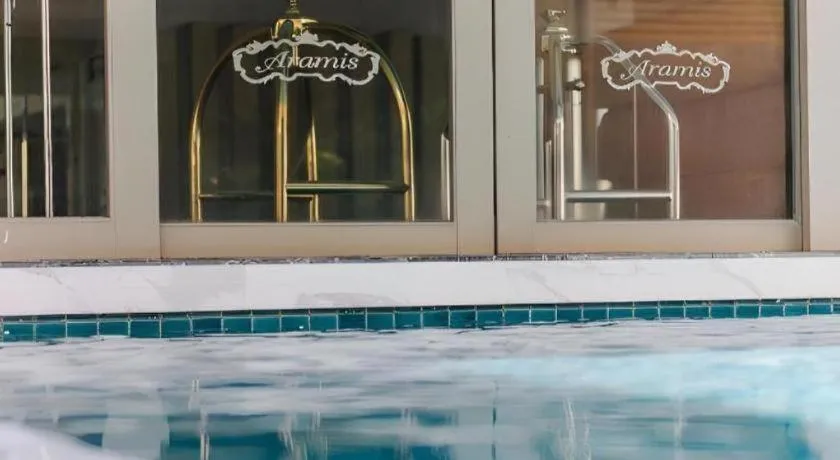 Aramis Hotel