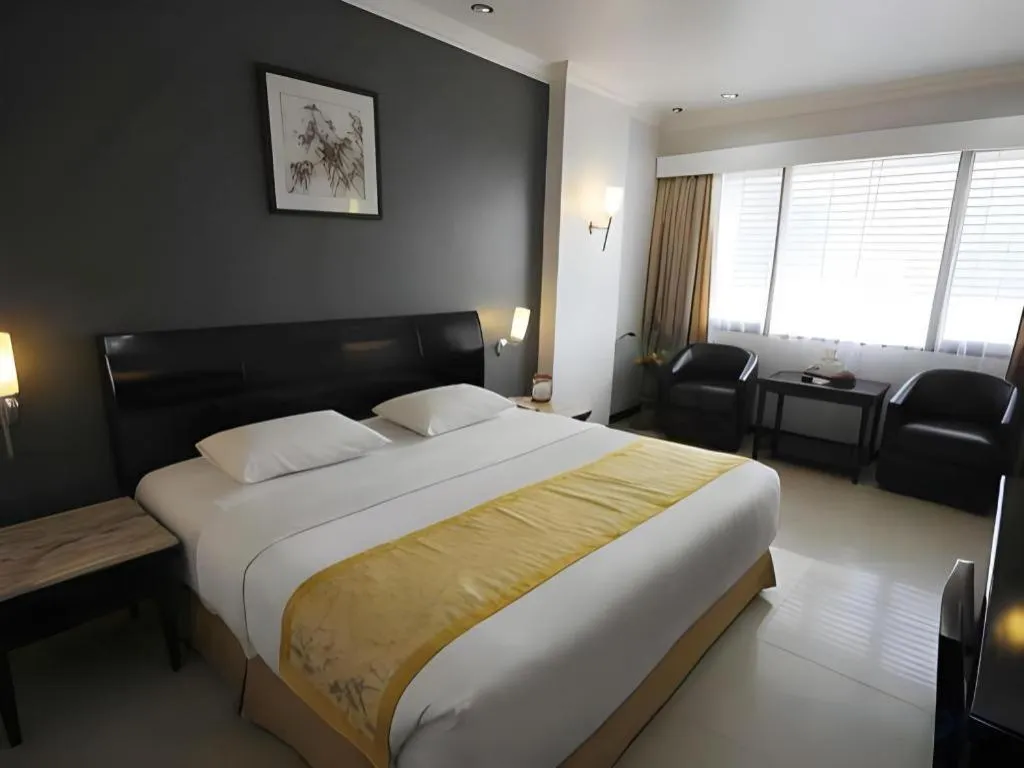 Bed in Hotel Banjarmasin International