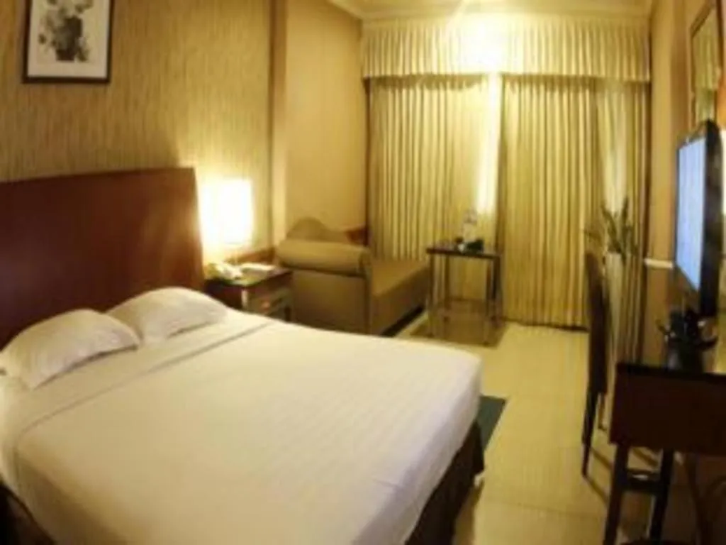 Bed in Hotel Banjarmasin International