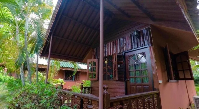 Chiangsan Goldenland Resort