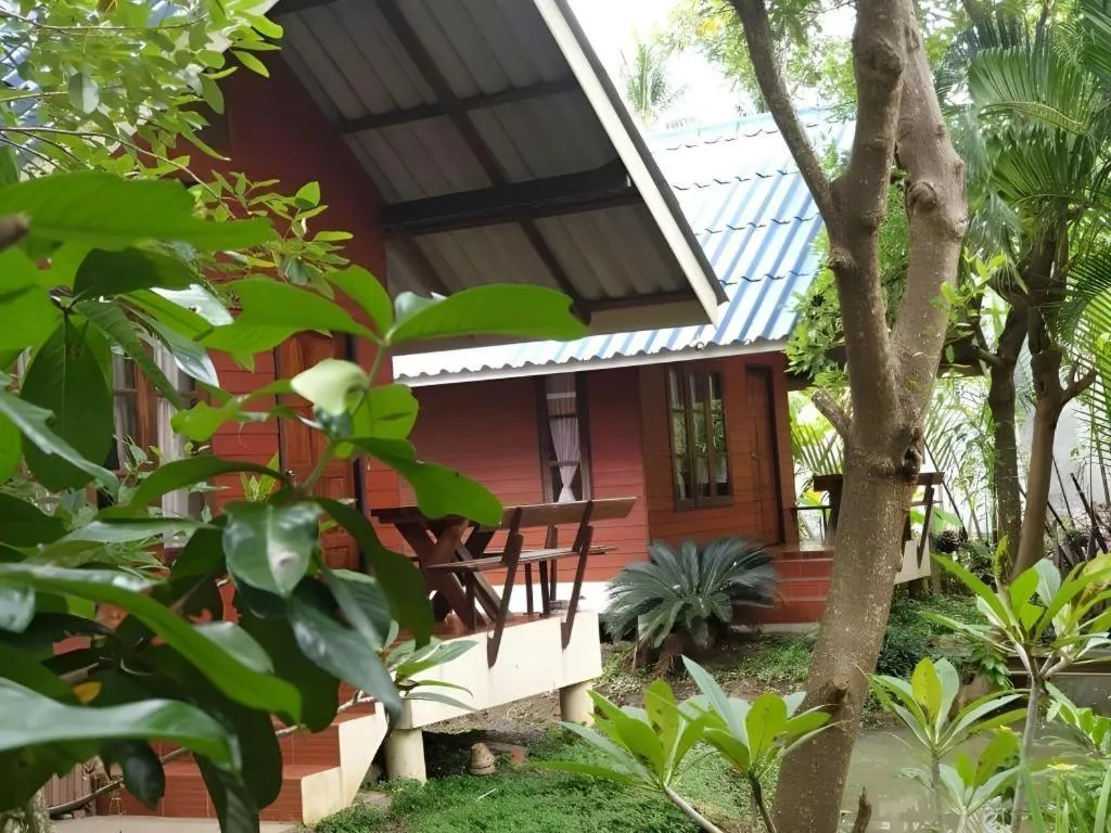 Baan Suan Phidchamika