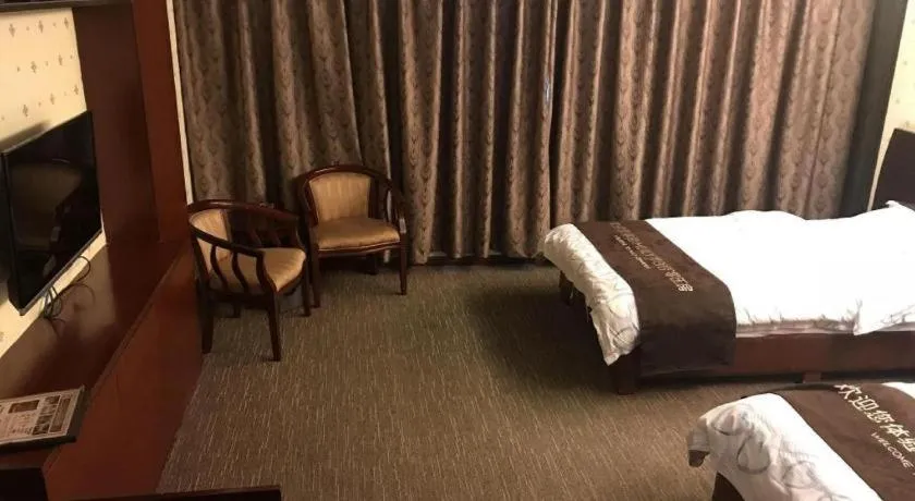 Bed in Renhe Good East Hotel