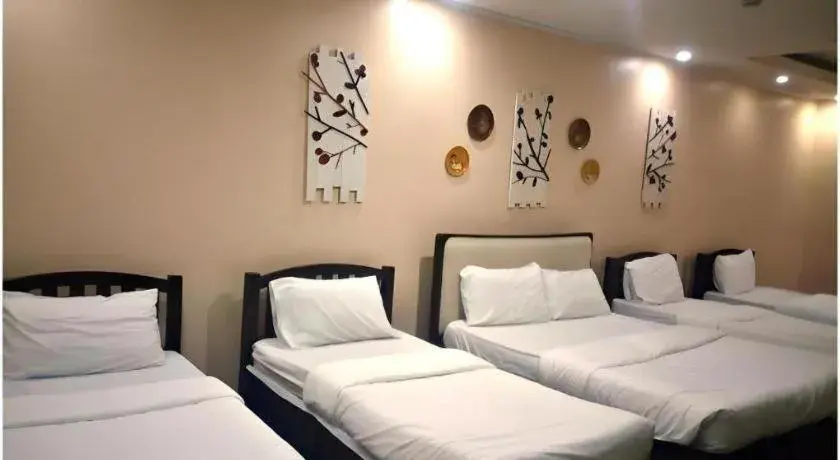 Bed in NYC Manhattan Suites Bed in NYC Manhattan Suites