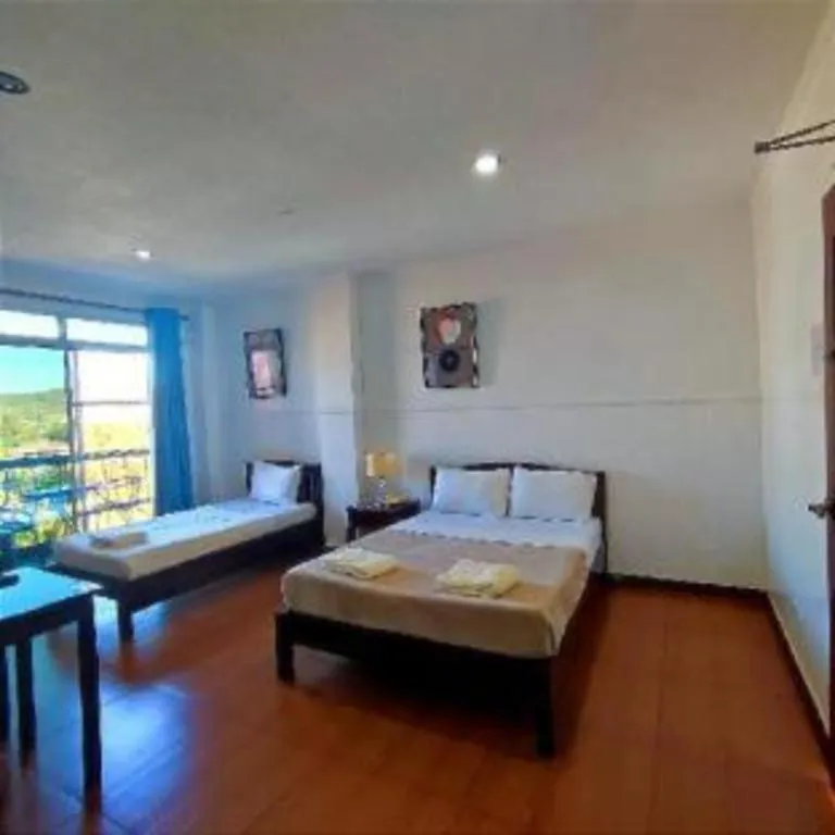 Bed in NYC Manhattan Suites