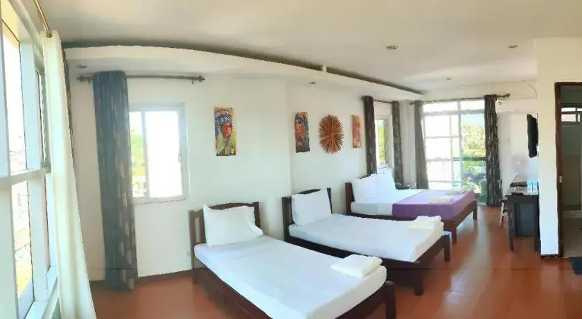 Bed in NYC Manhattan Suites Bed in NYC Manhattan Suites