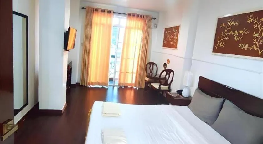 Bed in NYC Manhattan Suites