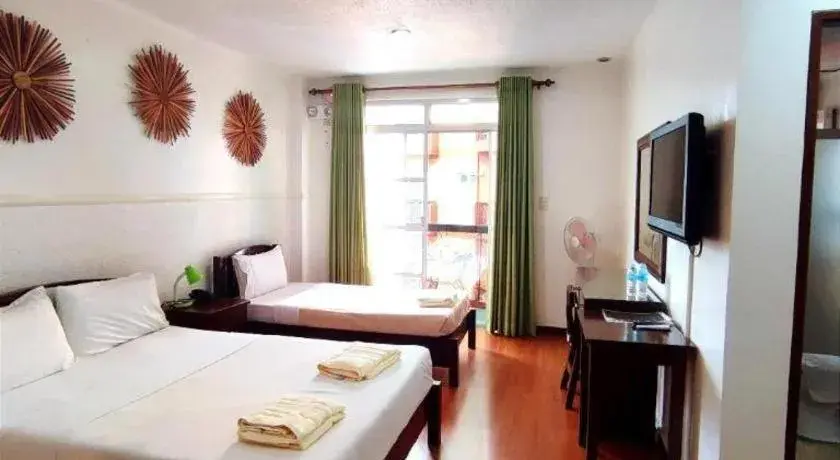 Bed in NYC Manhattan Suites Bed in NYC Manhattan Suites