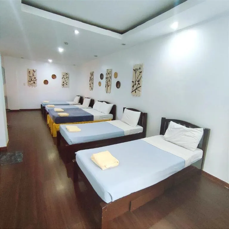 Bed in NYC Manhattan Suites