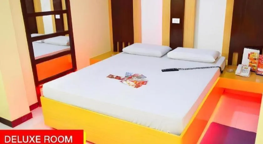 Bed in Hotel Sogo Tarlac