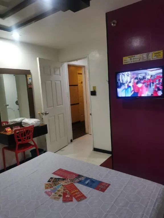 Bed in Hotel Sogo Tarlac