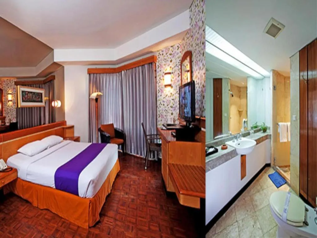 Bed in KLUB BUNGA THEME PARK HOTEL