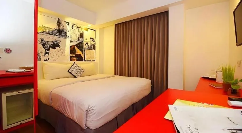 Bed in The Silk Art Design Hotel