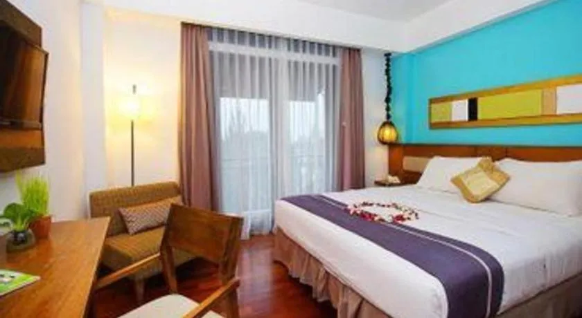 Bed in The Silk at Dago Boutique Hotel